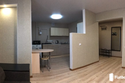 Уютная 3-х комнатная квартира в районе строителей.